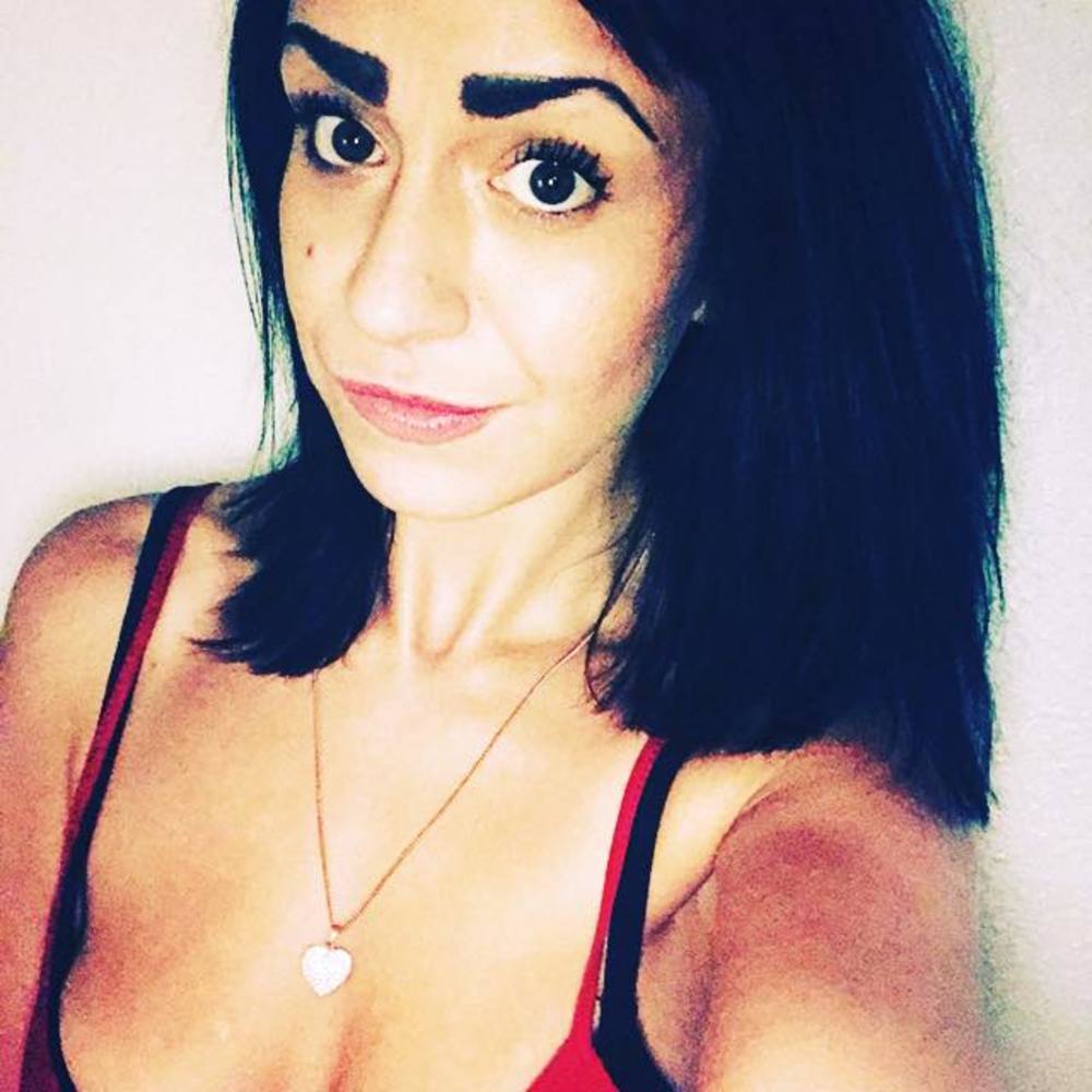 Meet your Posher, Sabrina